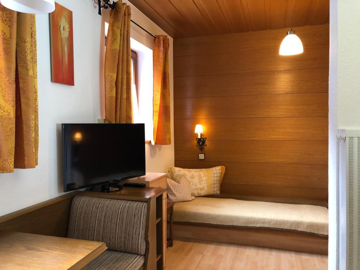 Gaestehaus Am Kurparkweg Hotel Reit im Winkl Kültér fotó