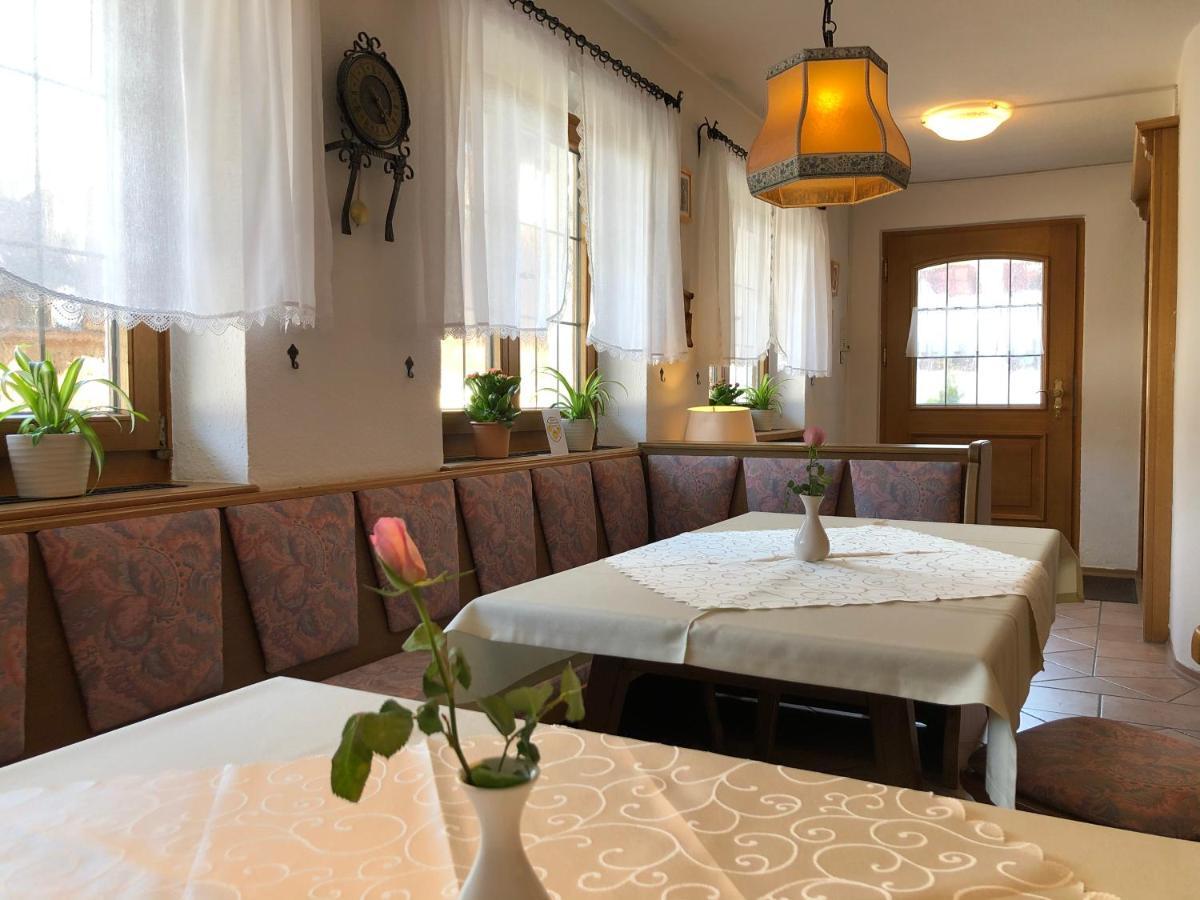 Gaestehaus Am Kurparkweg Hotel Reit im Winkl Kültér fotó