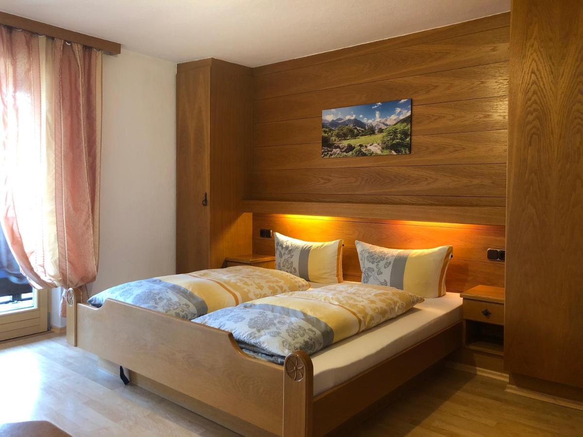 Gaestehaus Am Kurparkweg Hotel Reit im Winkl Kültér fotó