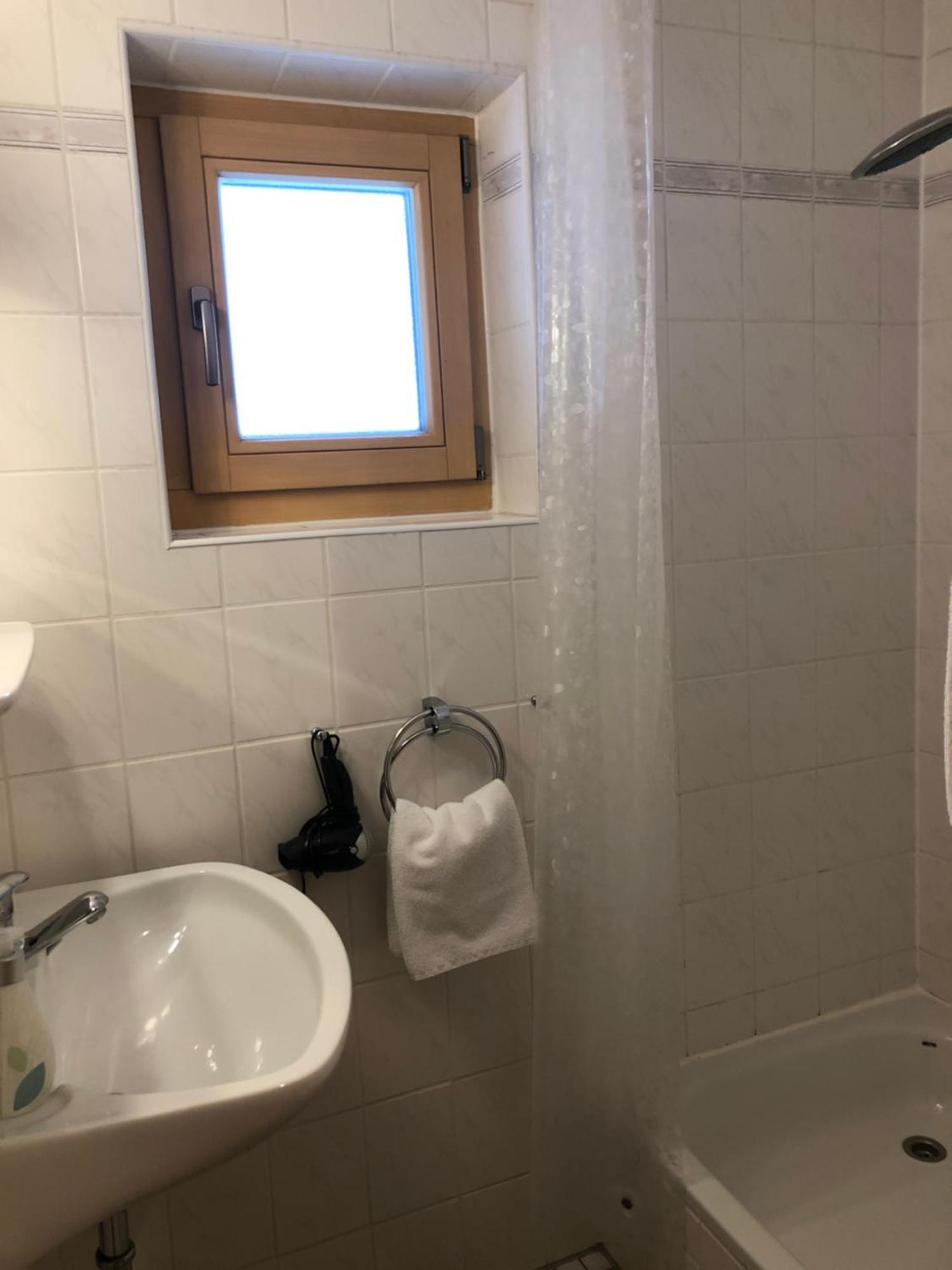 Gaestehaus Am Kurparkweg Hotel Reit im Winkl Szoba fotó