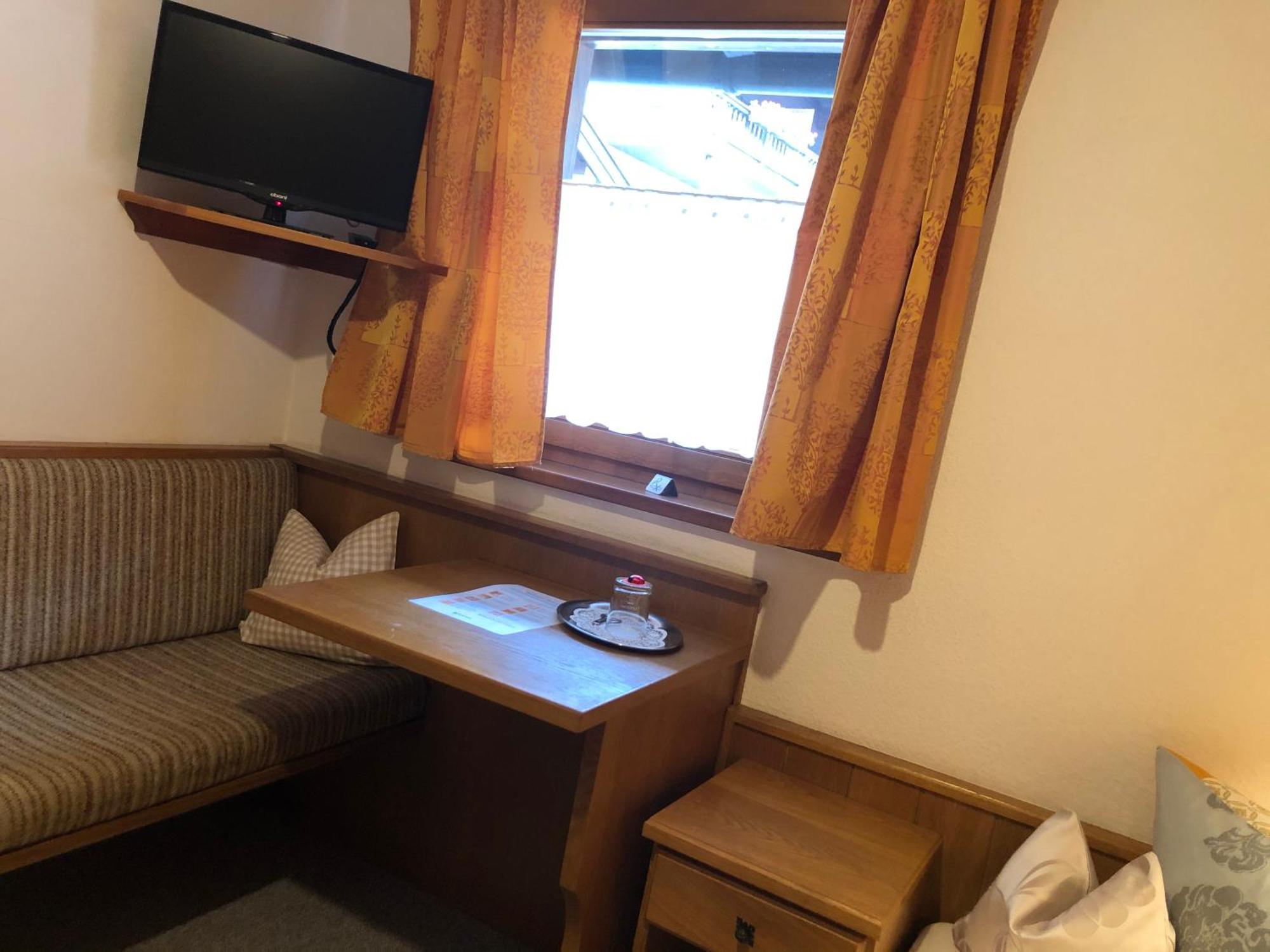 Gaestehaus Am Kurparkweg Hotel Reit im Winkl Szoba fotó
